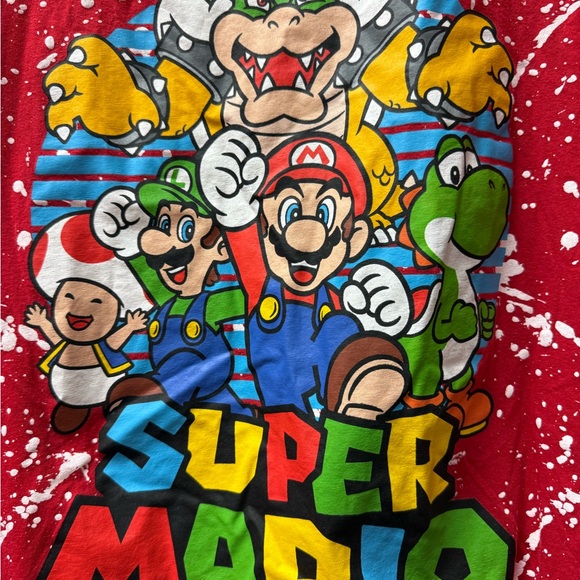 Super Mario Bros T-Shirt. XL. Excellent Condition. Red with White Splatters. - Picture 5 of 6